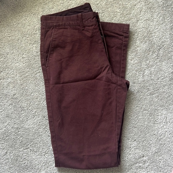 Lightly Worn J. crew men’s Sutton pants - Picture 1 of 4